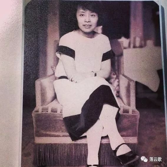 谈恋爱女生越来越敷衍正常吗,给恋爱里的女孩的忠告