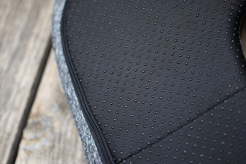 久坐不累护腰坐垫测评,女士久坐专用提臀坐垫包裹式