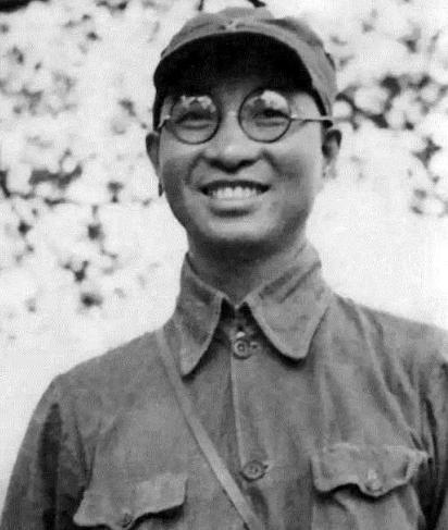 李云龙和陈赓谁指挥水平高,李云龙有陈赓厉害吗