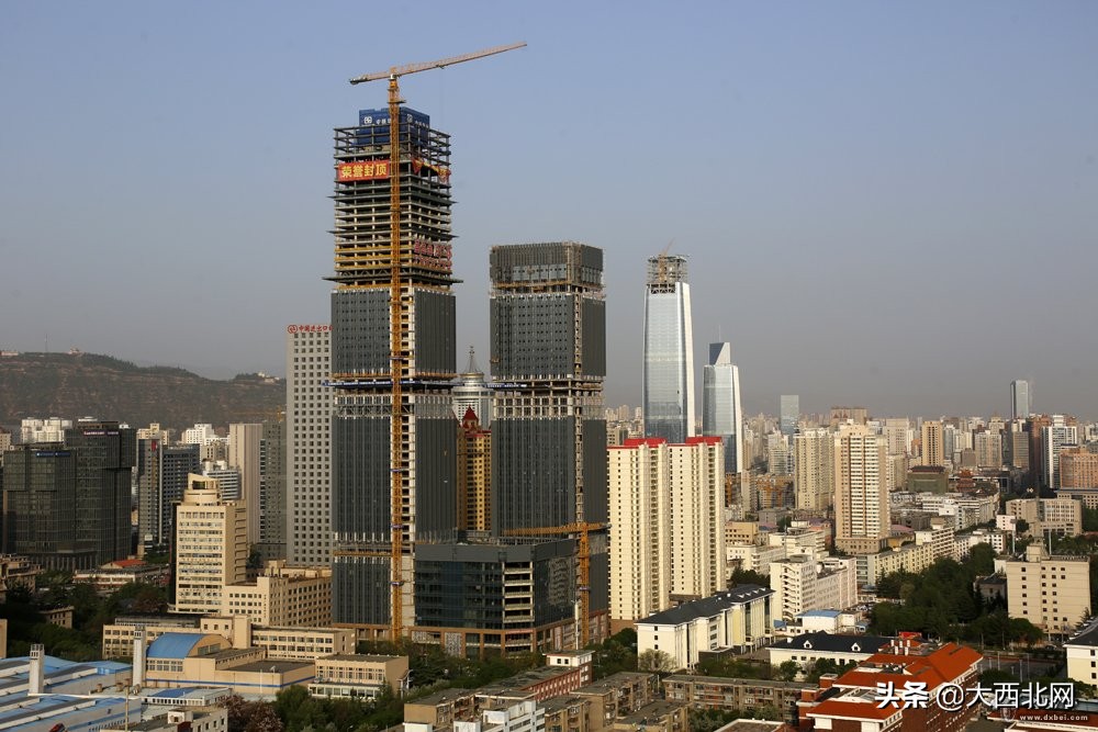 引领商务变革助力经济发展　盛达金融广场封顶盛达公馆华丽亮相