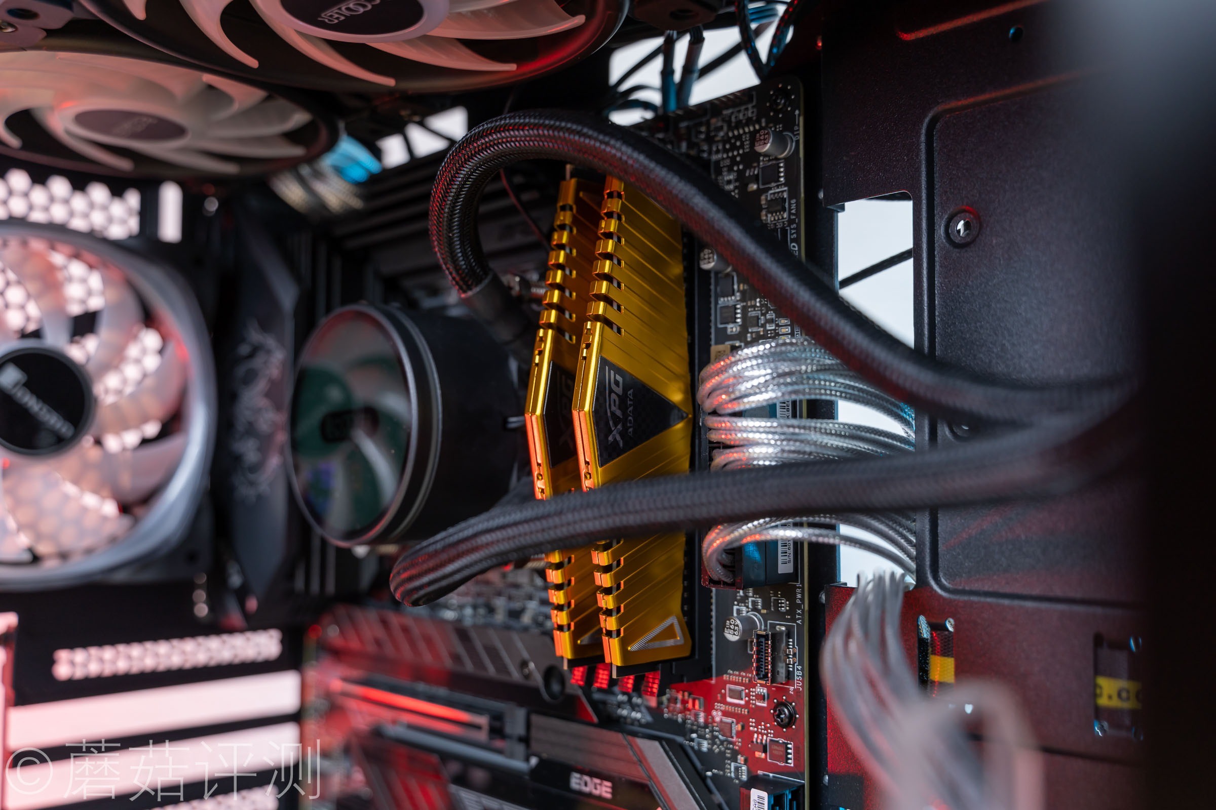 威刚xpg威龙z1ddr4,威刚xpgz1白色内存条