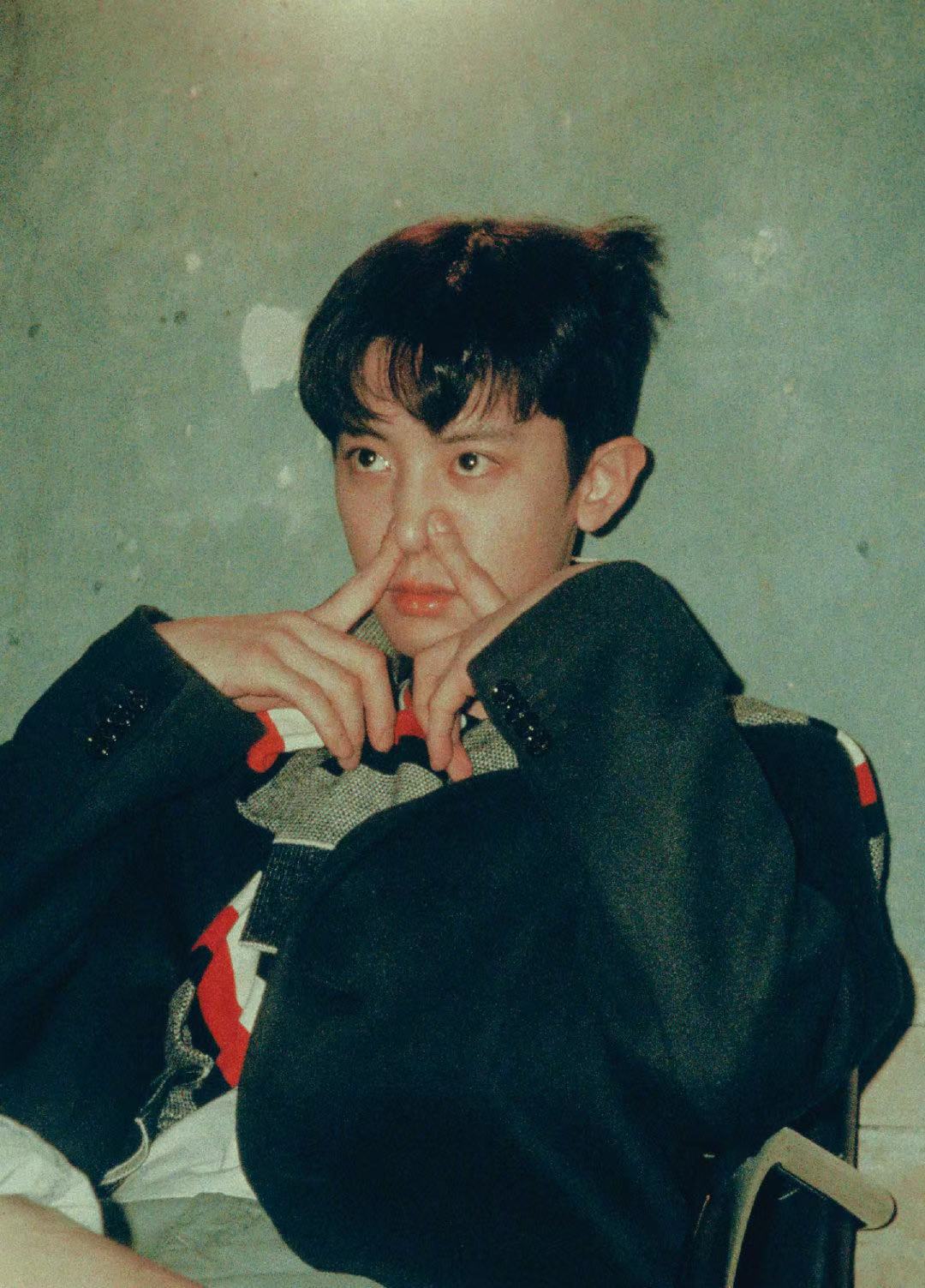 exo朴灿烈ins滑雪,exo朴灿烈青岛吃火锅