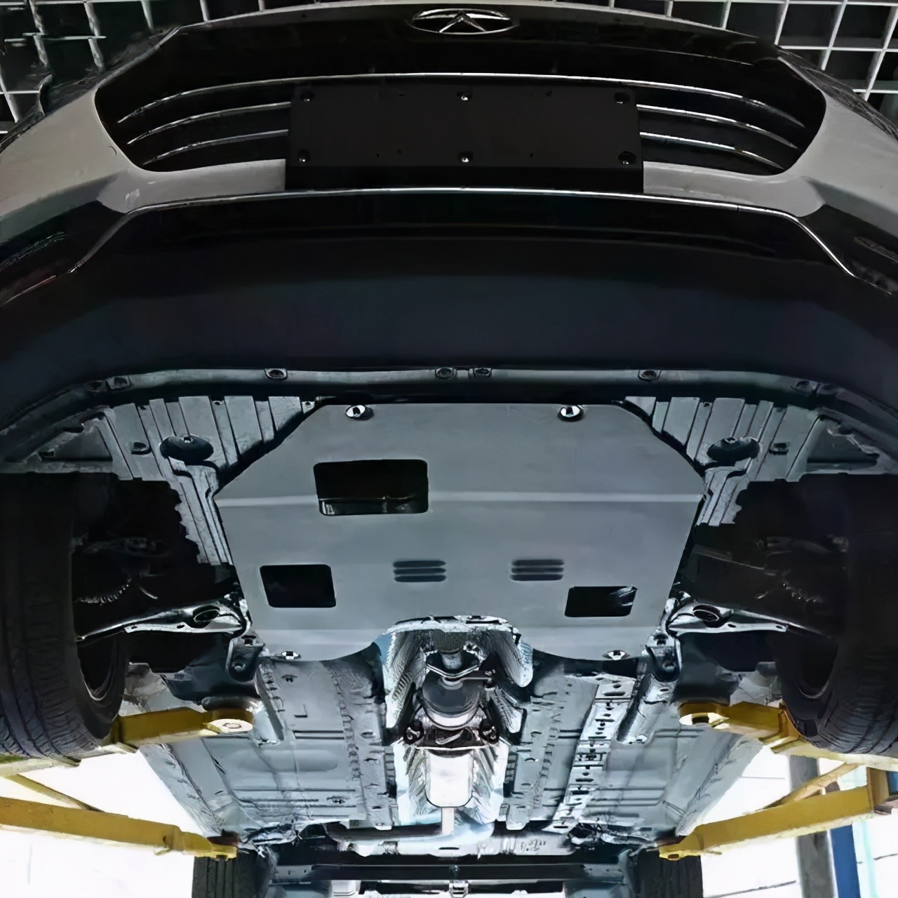 发动机护板有必要加个么,发动机护板有必要装吗