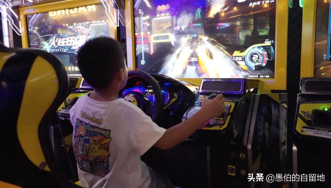 儿子溺水死亡的真相,儿子班里的同学溺水了