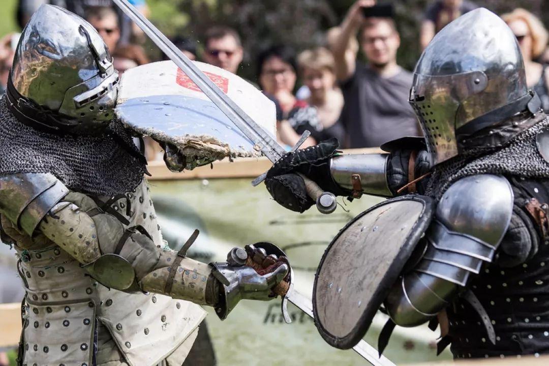 美国大兵为什么要买防弹衣,为什么美国大兵都有防弹衣