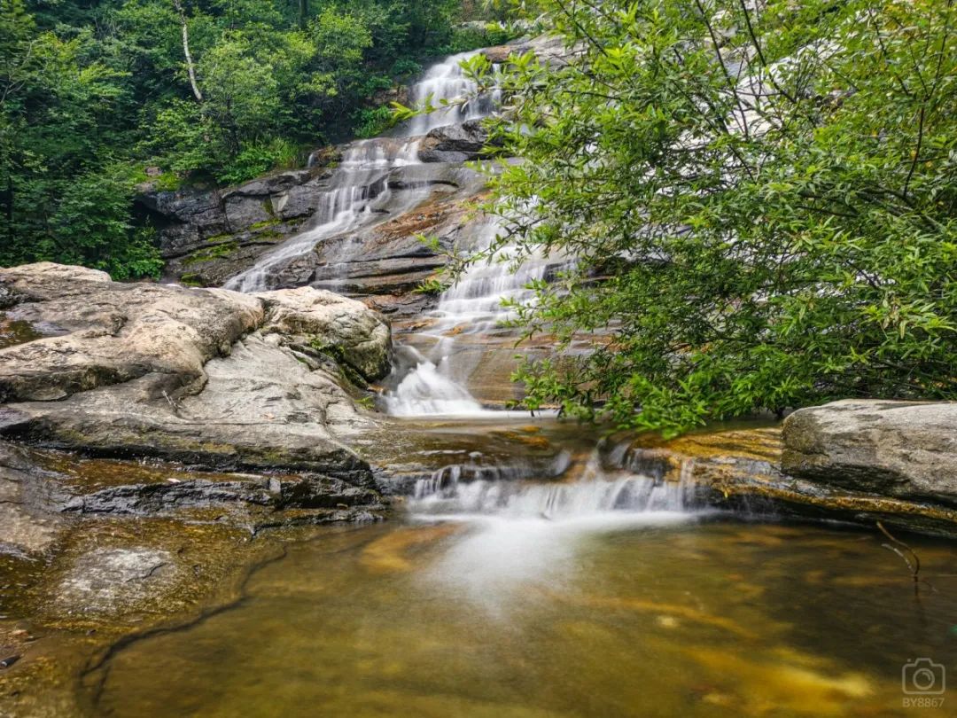 徒步穿越北驼梁完整版,穿越花海古道游记