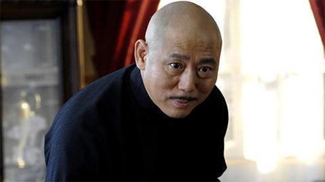 服装厂工人经商成富豪，90年代身家过亿，却不愿借钱让儿子买房