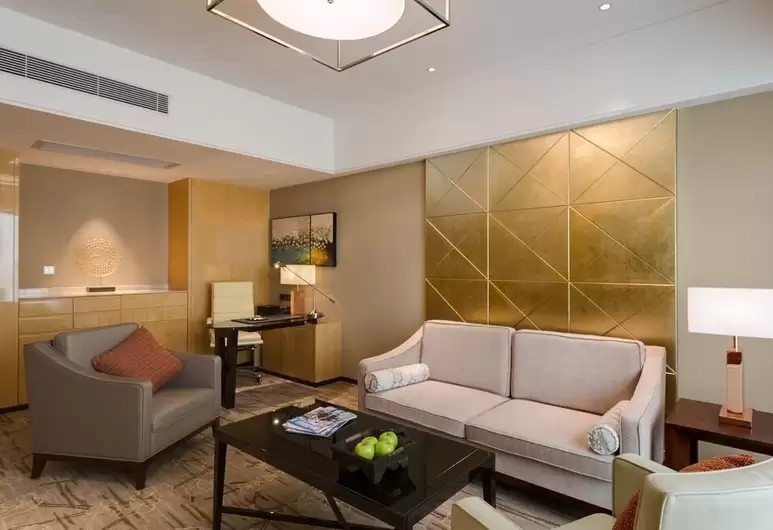 广州日航酒店附近好玩的地方,广州日航酒店是几星级