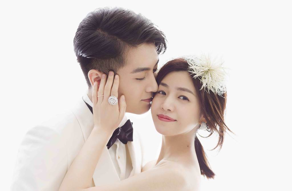 陈晓和陈妍希谈几年结的婚,陈晓和陈妍希夫妻感情现在如何