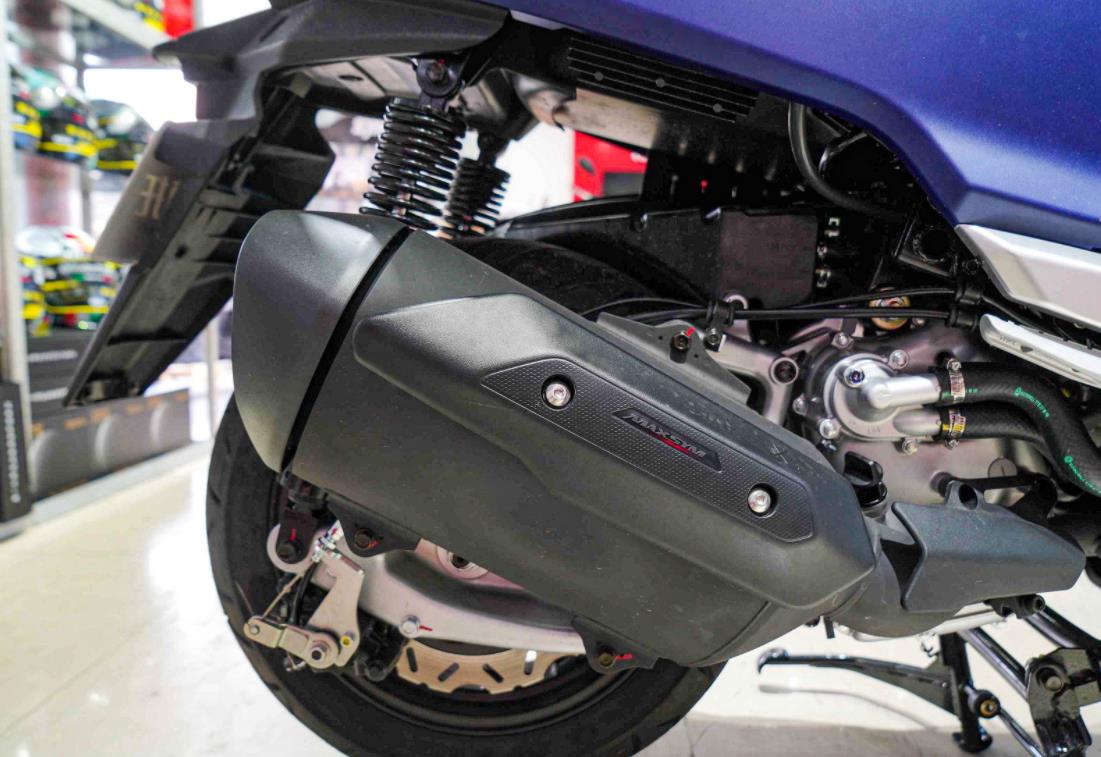 三阳maxsym400运动踏板摩托车,sym三阳摩托车2022款什么时候上市