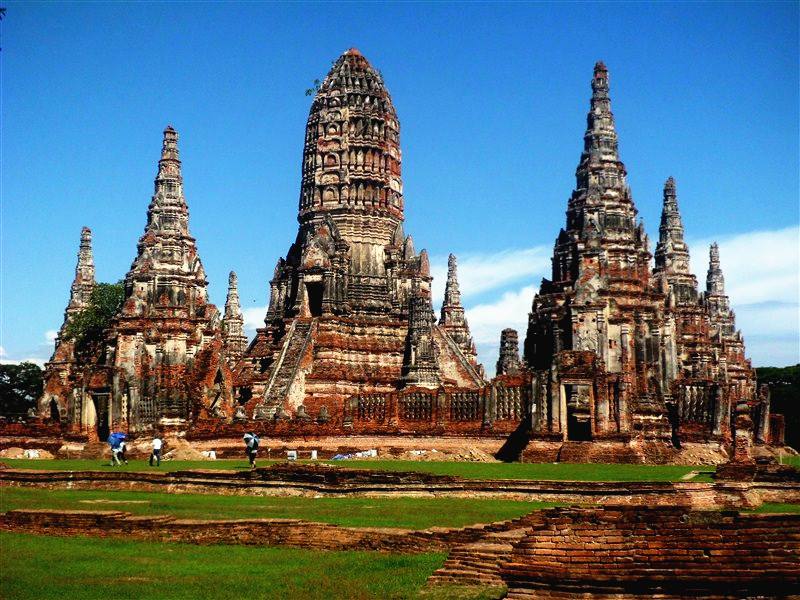 世系图说历史：泰国800年王朝更迭史，华人郑信备受泰国敬仰