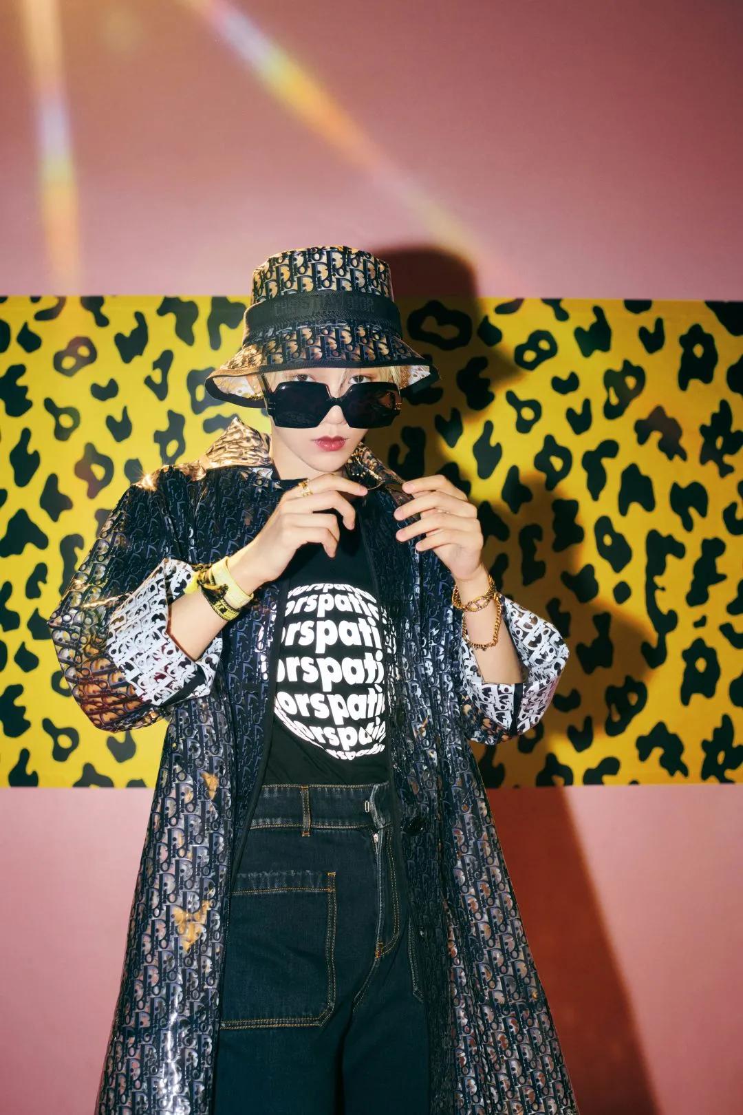 迪奥dior2020走秀冬季款运动鞋,dior2012春夏走秀视频完整版