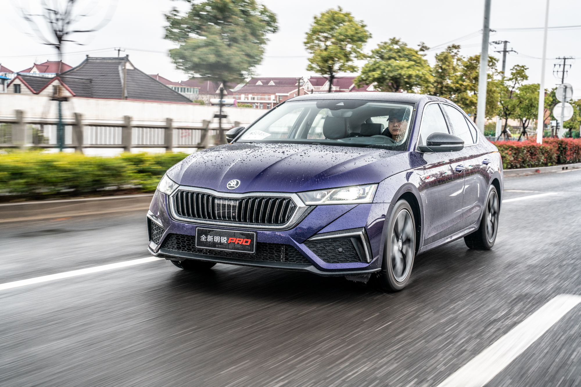 斯柯达明锐pro和天籁2.0选择哪个,大众速腾和斯柯达明锐pro哪一款好