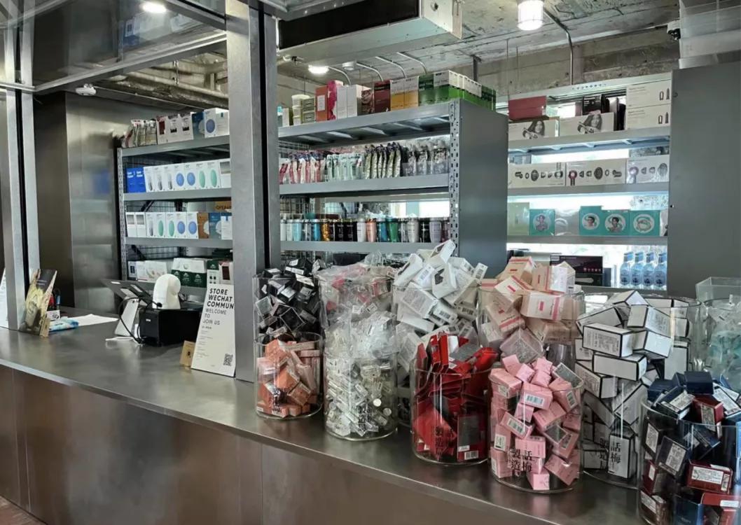 探访话梅安福路旗舰店：打造咖啡+零售空间，旧店或改为旗下品牌