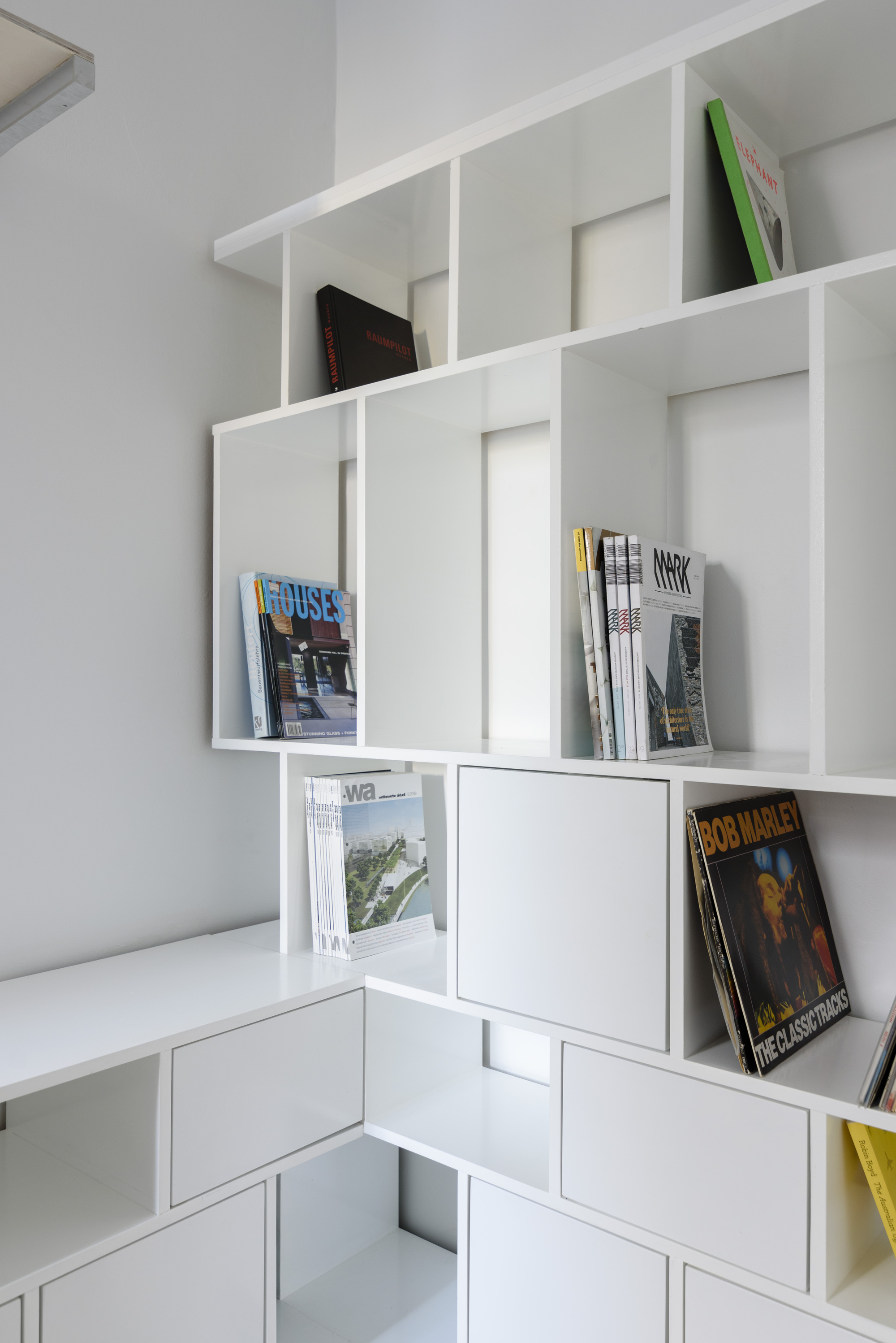 直线灯光摆设户外,直线型台灯