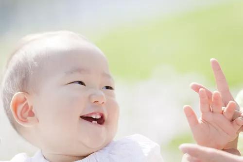 孩子牙齿很久未长出需要干预吗,小孩子牙齿不往外长