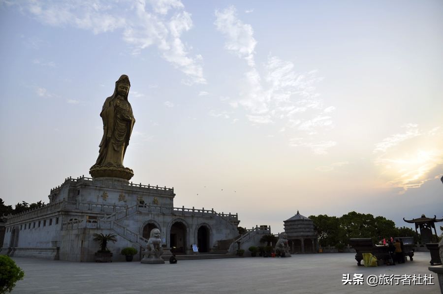 普陀山海天佛国九华山莲花佛国,普陀山下海天佛国