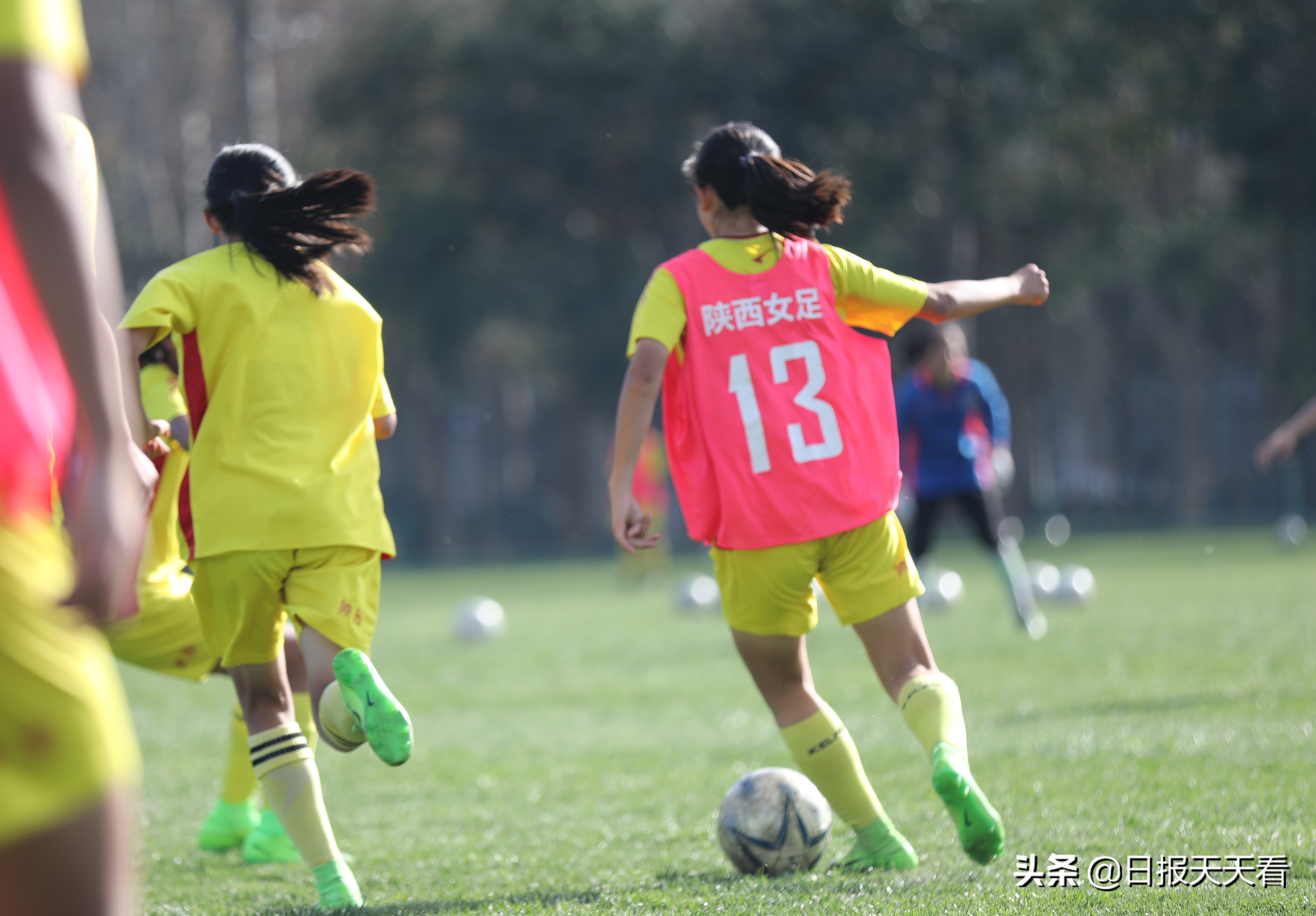 陕西足球全运备战软硬兼施收奇效,足球全运