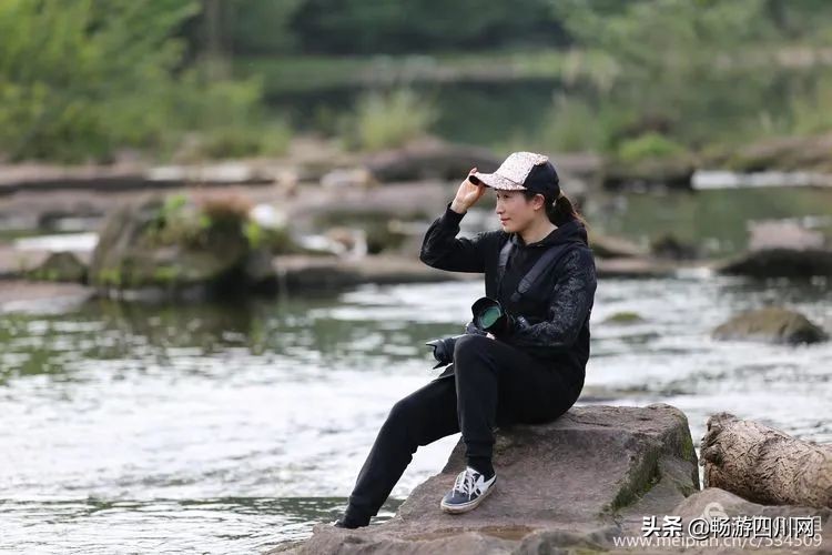 成都黄果树瀑布周边景点,成都瀑布玩水一日游