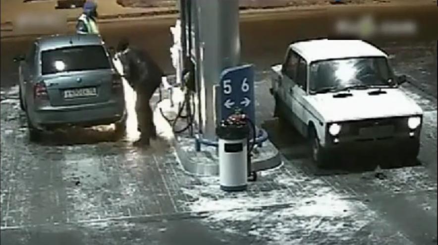 油库防雷防静电安全经验分享,石油化工防雷防静电要求