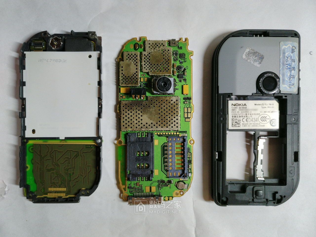 十五年前的直板机皇诺基亚NOKIA7610拆解，时代艳惊四座的设计！