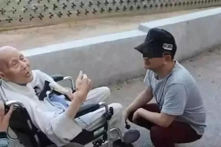 黄海波的早年经历,黄海波人生经历