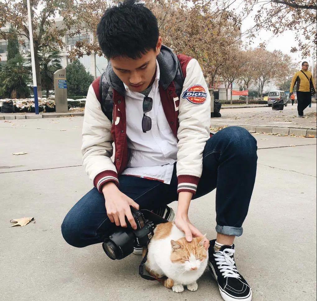 陕西高颜值的大学生,清华学霸颜值惊呆网友