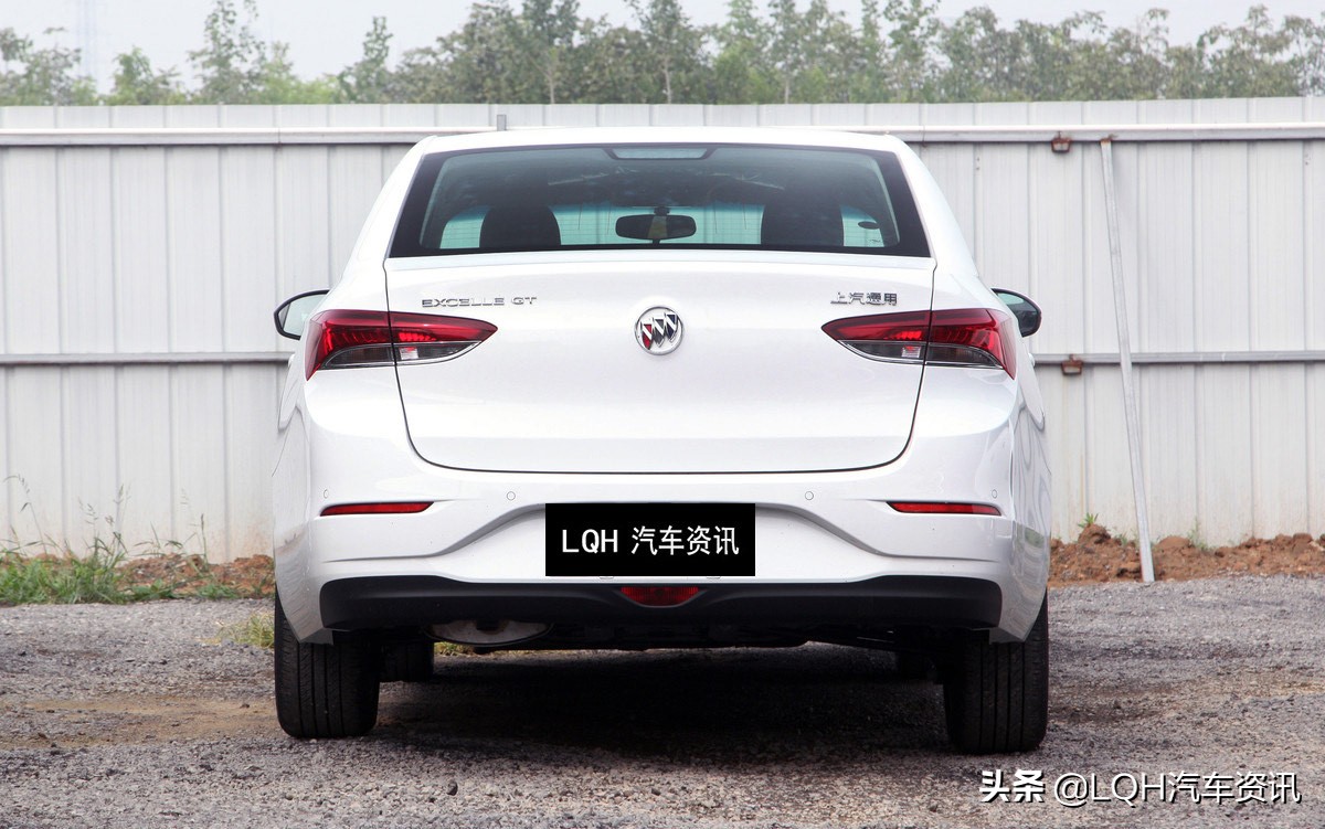 长安逸动plus与英朗对比,长安逸动plus和英朗哪个更值得买