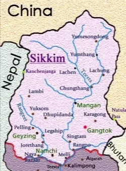 *藏西**亚东在中印之间发挥着怎样的作用？