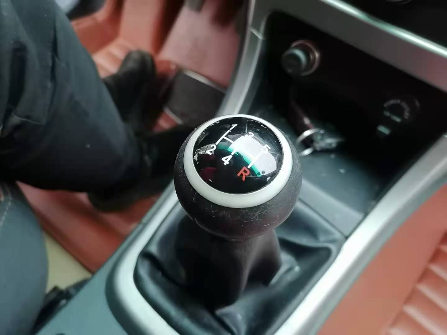 二万值得买奇瑞的二手国产车,二万多好开的二手车