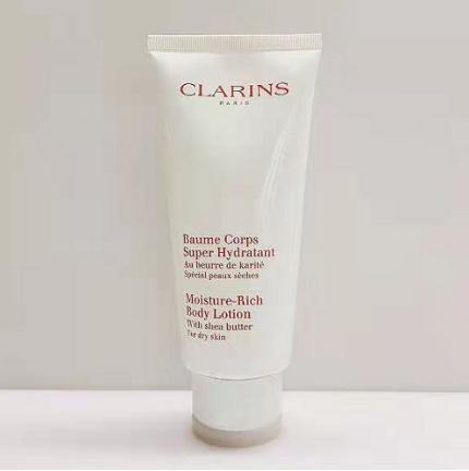 孕妈必看！不要再涂抹凡士林身体乳了！不仅含防腐剂还可能致敏