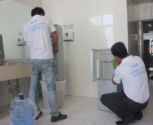 饮水机清洗有哪些有效的小技巧,清洗饮水机污垢小妙招