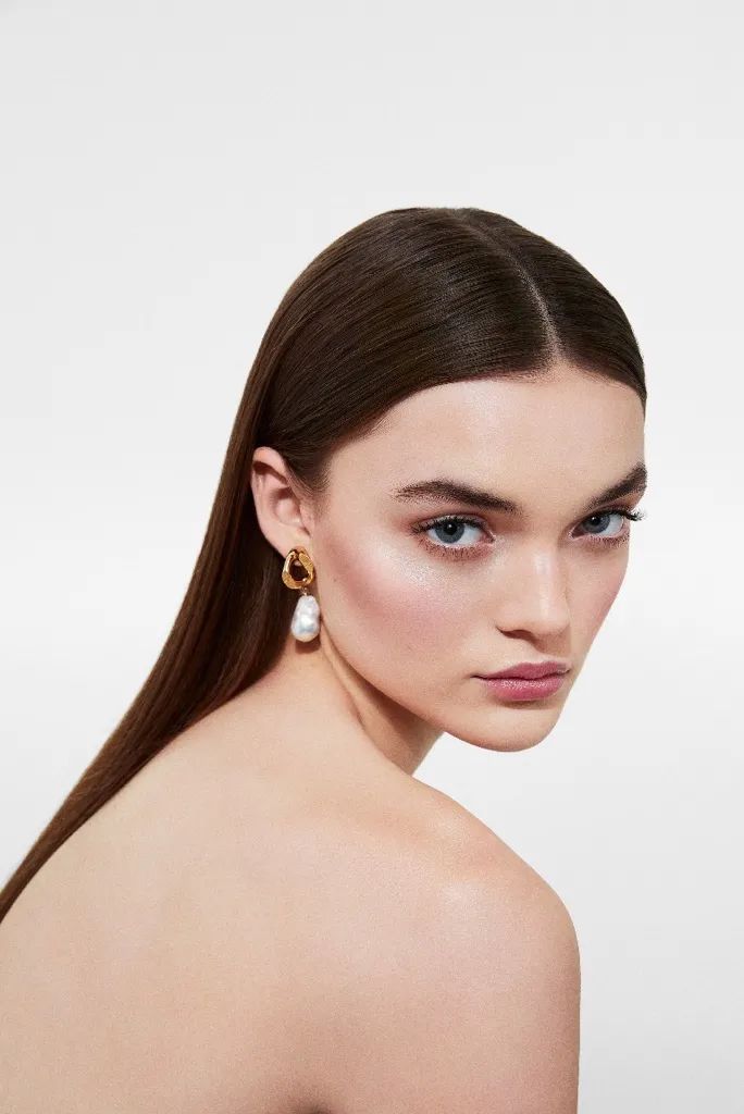 摊牌了！我的“精致派对妆”是今年的圣诞限定给的