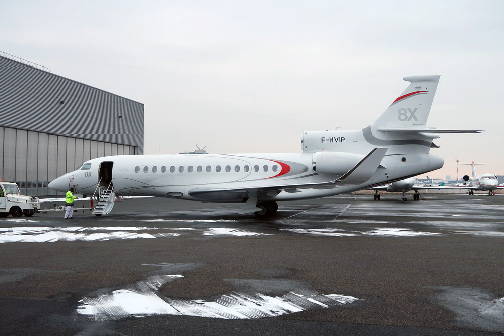 轻型飞机体验,猎鹰8x起飞