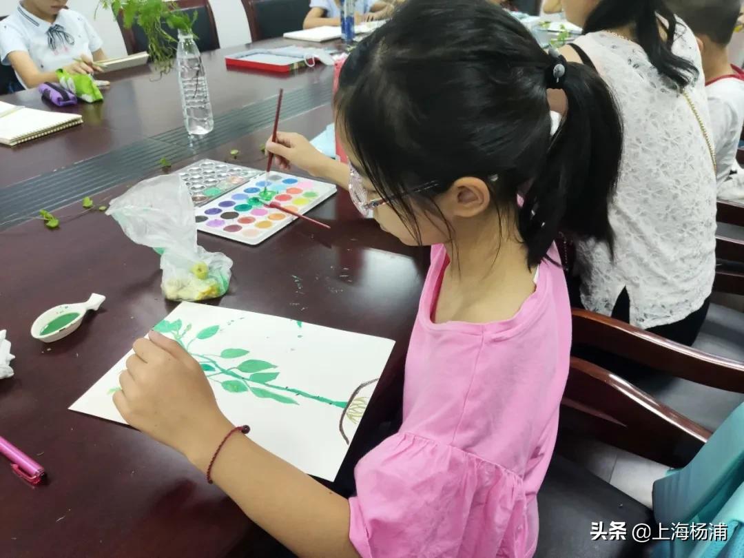 杨浦居民家门口的暑期班开课啦!家长们都冲了~