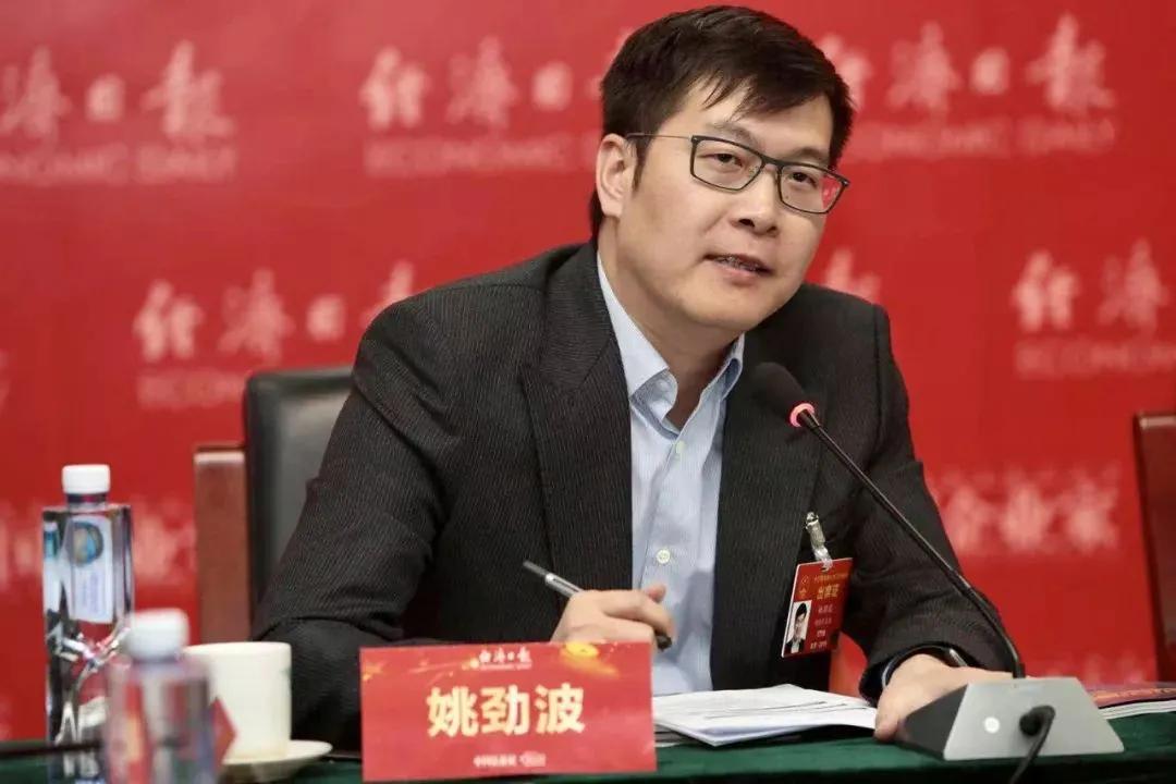 支付宝变蓝、张朝阳自省:危机不可怕,没有危机意识才可怕