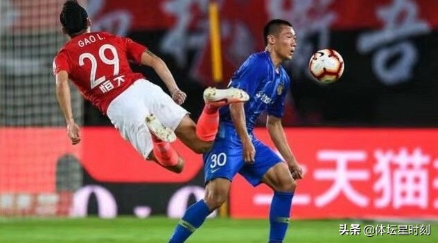 郜林踢拜仁后脚跟,恒大足球过人