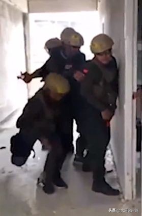 河南三名干部“落马”；读书真能当饭吃！河南这个高校餐厅背古诗送餐券