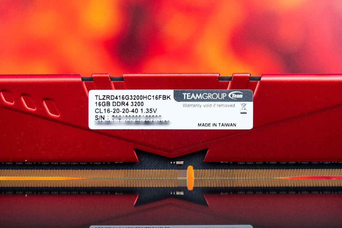 十铨火神内存条ddr43600,十铨内存火神3200可以超频到多少