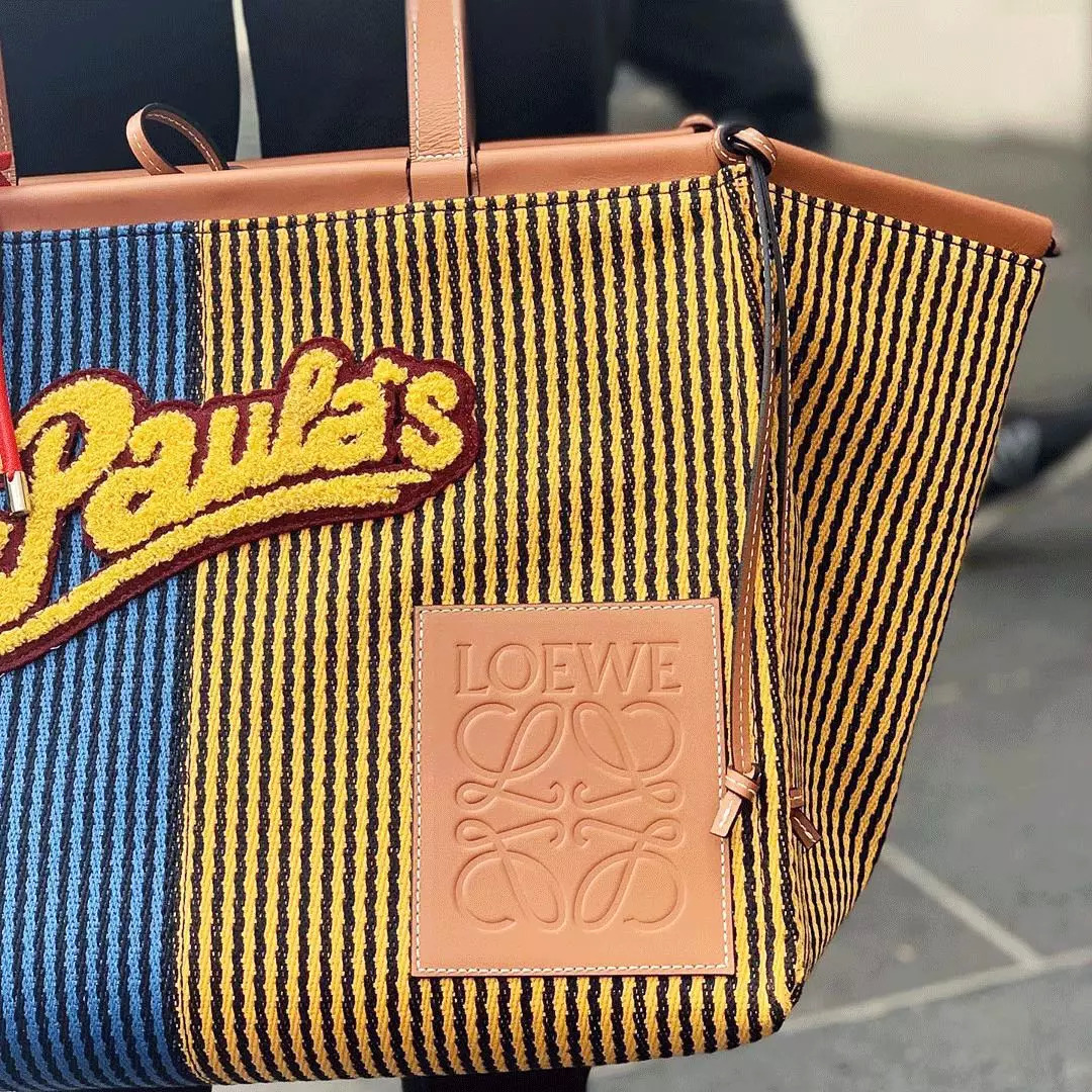 今年最流行最实用最能装的包包……竟然是购物袋？