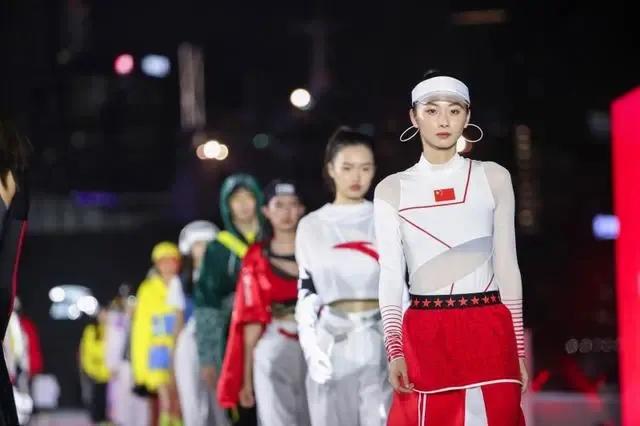 这家29岁的企业，隐藏着“中国品牌”最真实的一面