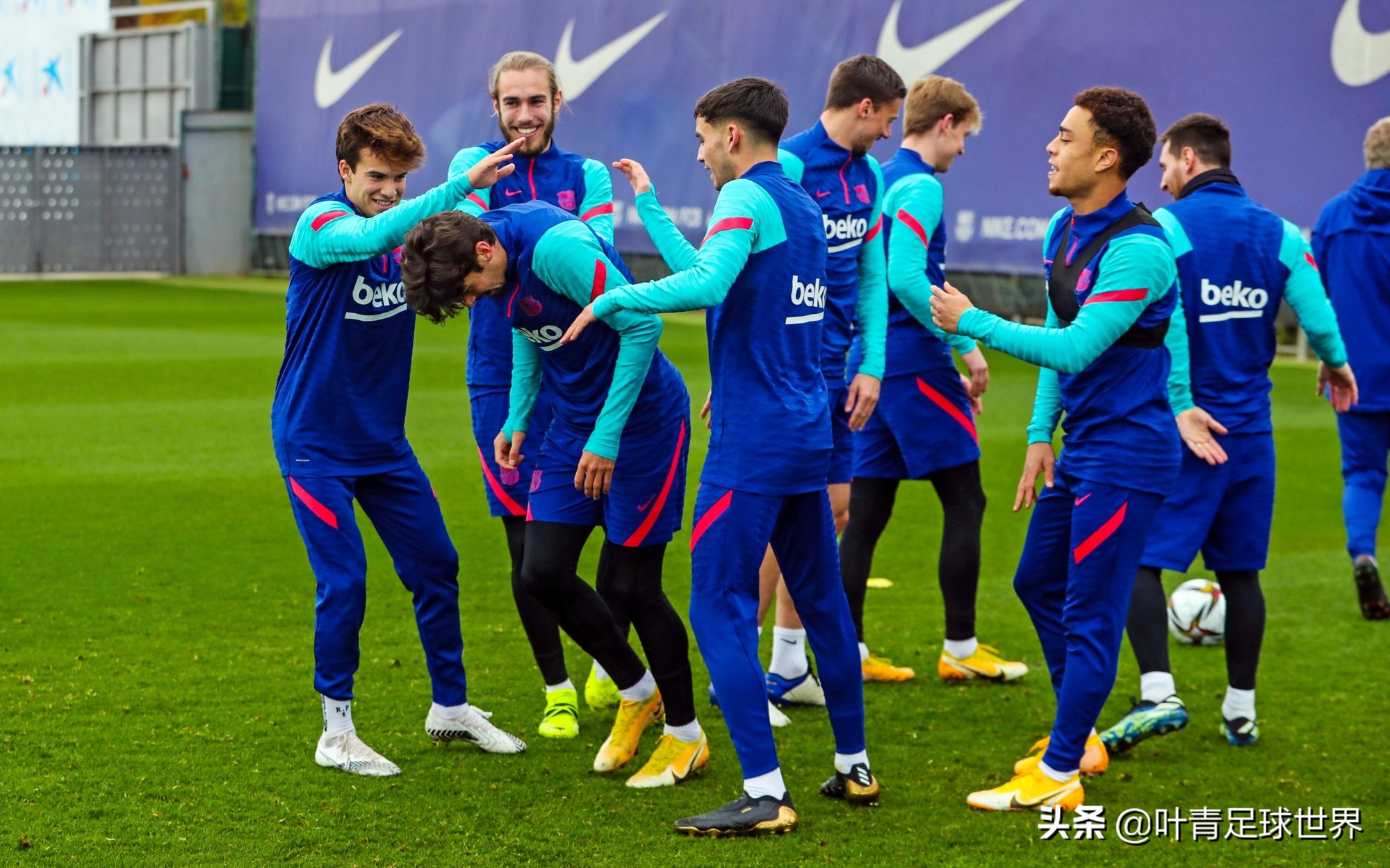 巴萨小将低调炫富:180万入手*博兰**基尼!轰进世界波,犒赏自己