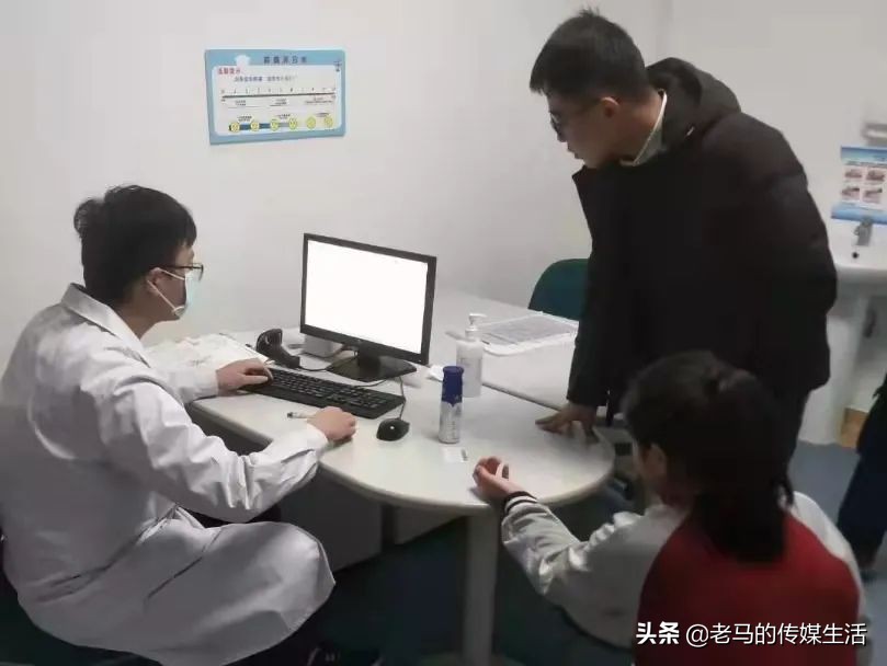 清华园实验学校靖远,清华园实验学校室内体育