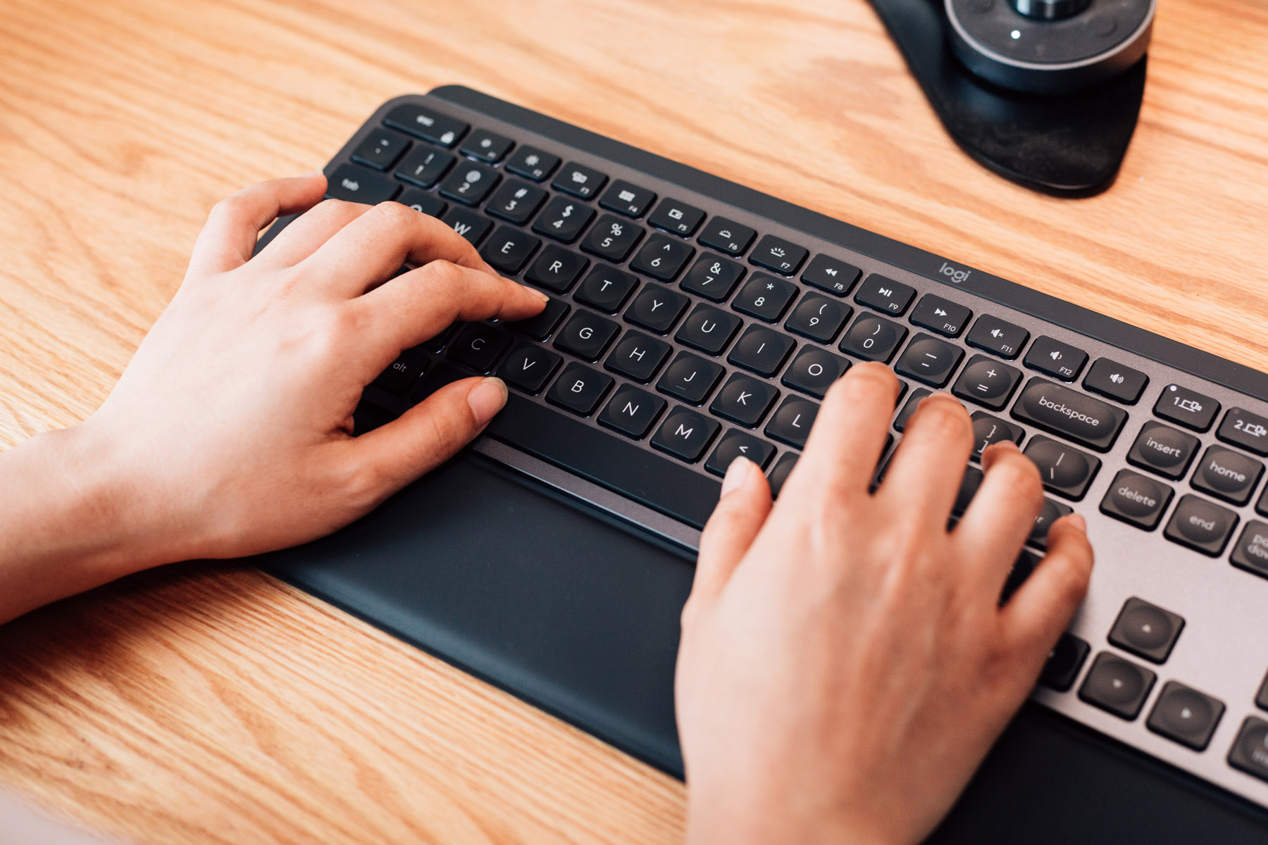 键帽推荐高颜值搭配透明键盘,机械键盘键帽推荐大全套