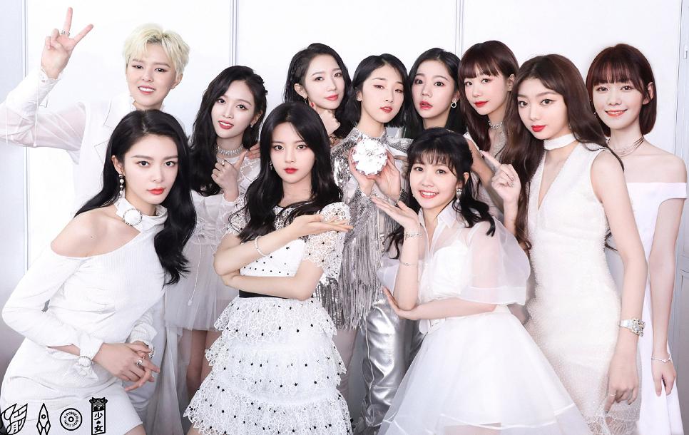 吴宣仪101制服完整版,杨超越创造101制服照