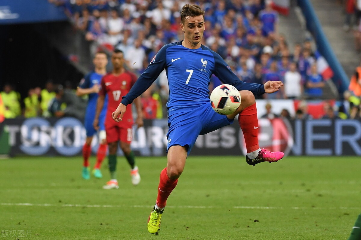 2021年c罗薪资,18年c罗和梅西的年薪对比