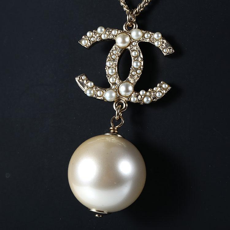 不用真珍珠的奢侈品,无需驰名货真价实