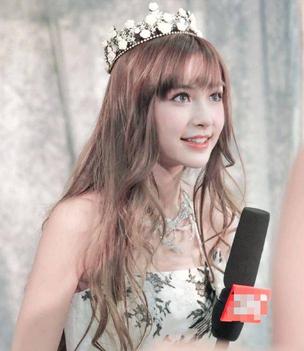 “嫩模皇后”杨颖的升级打怪史,小说都不敢这么写