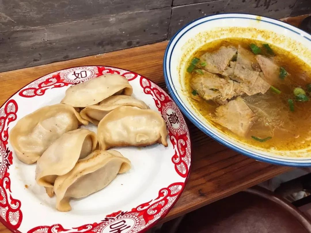 2020上海锅贴测评，跑遍7个区才敢掏出这份良心实测