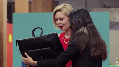 月薪4千买2万的包,月薪4000买包